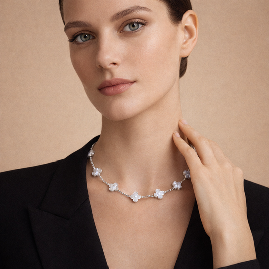 18K Vintage Alhambra Chalcedony 10 Motifs Necklace