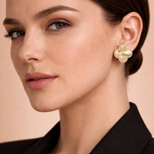 18K Vintage Alhambra Earrings