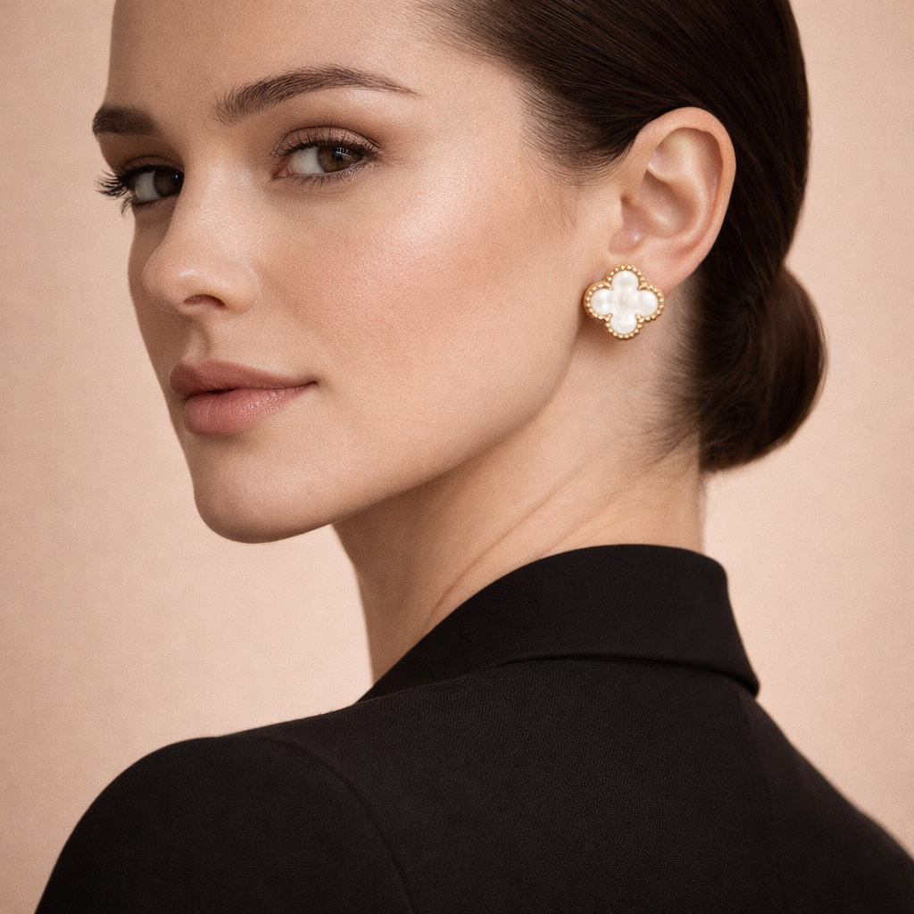 CLOVER MEDIUM GOLD MOP STUD EARRINGS