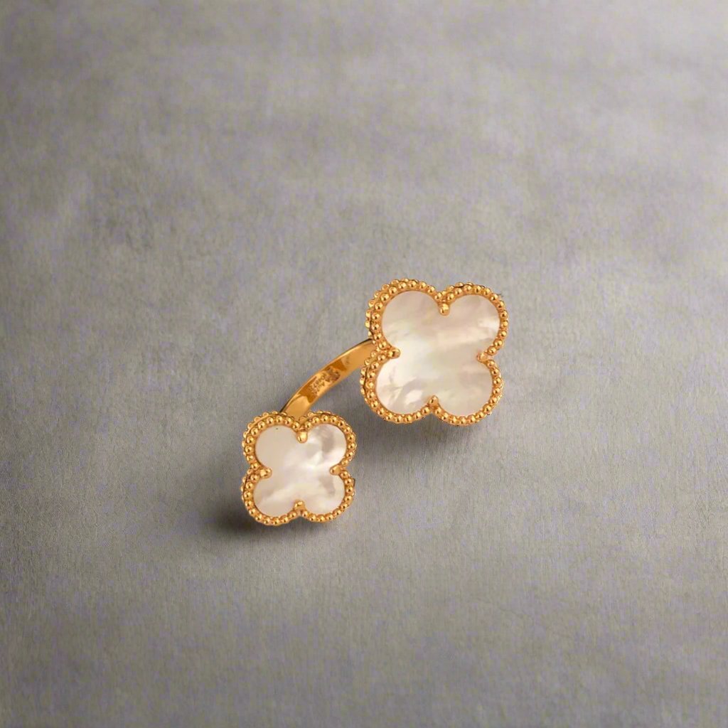 18K Magic Alhambra Mother Of Pearls Clover Ring