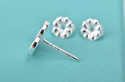 18K Return to Heart Earrings